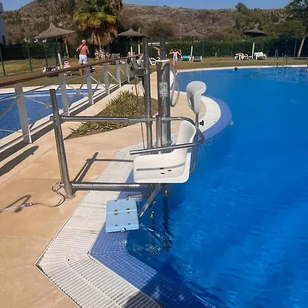 Elegant In Benahavís With Shared Pool, 100 M² Estepona