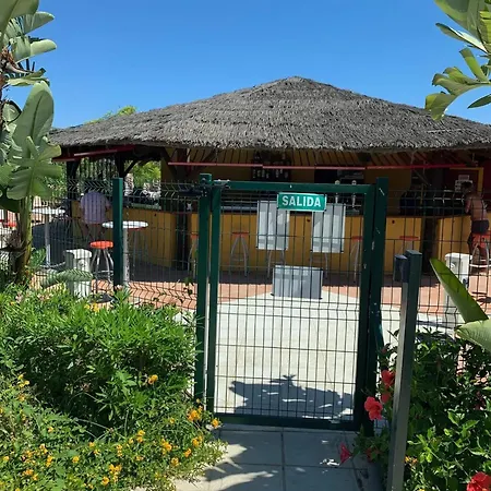 Elegant In Benahavís With Shared Pool, 100 M² * Estepona