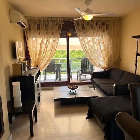 Elegant In Benahavís With Shared Pool, 100 M² * Estepona