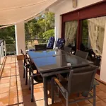 Elegant In Benahavis With Shared Pool, 100 M² Estepona