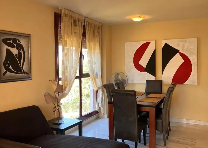 Appartement Elegant In Benahavis With Shared Pool, 100 M² *