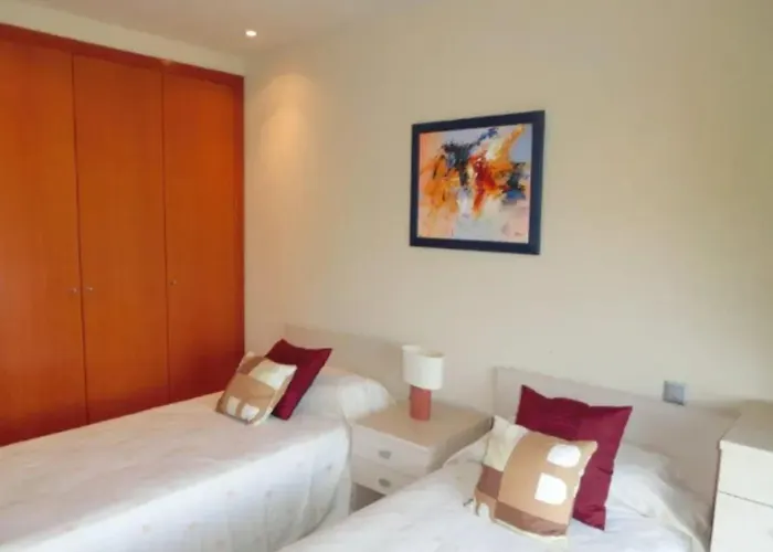 Appartement Elegant In Benahavis With Shared Pool, 100 M² *